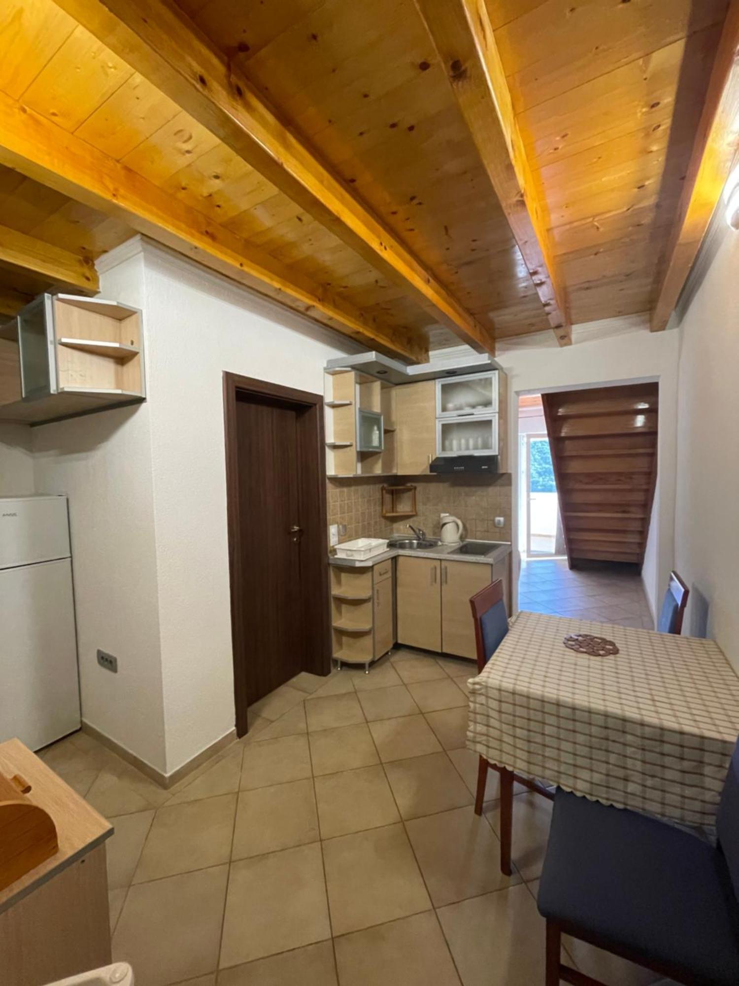Apartments Vesna Tivat Exterior foto
